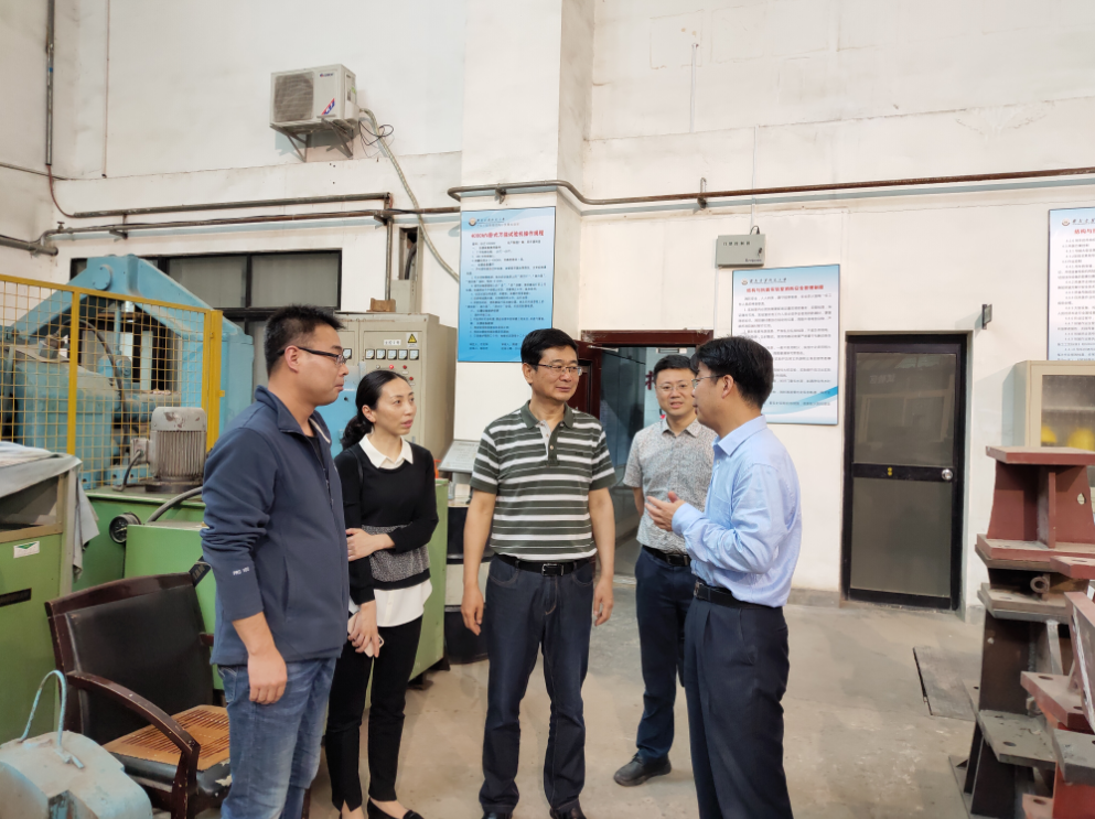 QQ截图20190521160139.png QQ截图20190521160139.png